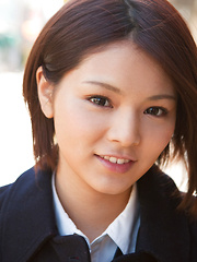 Tsubasa Akimoto Asian in sexy uniform enjoys her way to school
