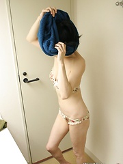 Candid  Erotic Massage Movies