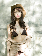 Neo Asian babe shows fine ass in lace panty and hides nude boobs