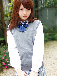 mature model Manami Sato